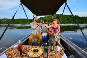 Say cheers in Murchison Falls NP