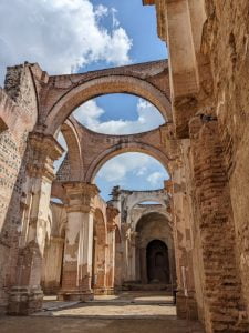 maya-trails-guatemala-antigua-ruins