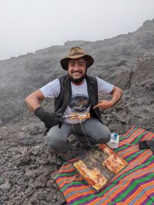 maya-trails-guatemala-volcano-pacaya-pizza-david