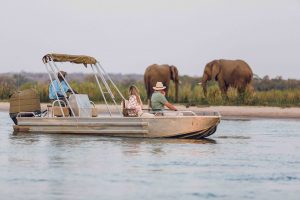 classiczambia-activities-boatsafari
